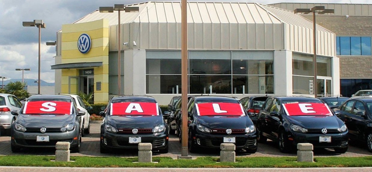 Windshield Banner - S-A-L-E (4 banners)